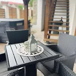 Lator-hans Apartmanhaz Villány