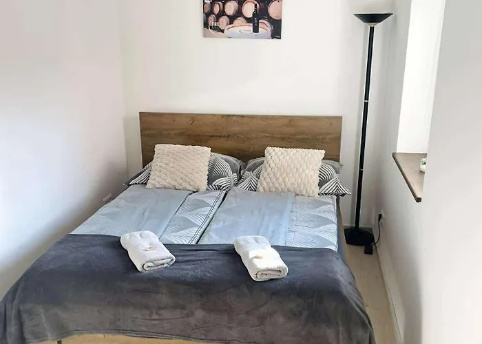 Lator-hans Apartmanhaz شقة
